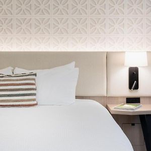 Deluxe Zimmer mit Kingsize-Bett
